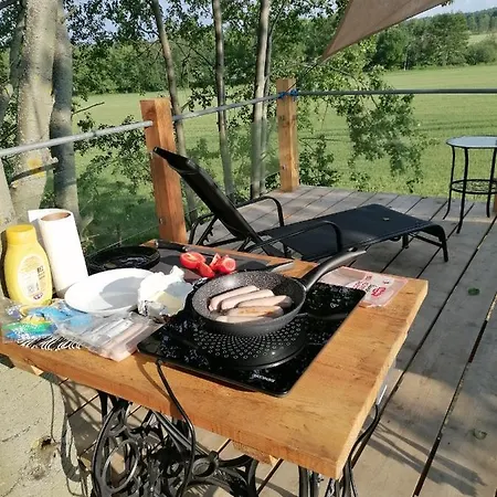 Holiday park Zeleny Ostroff Treehouse Jirikov (Usti nad Labem)